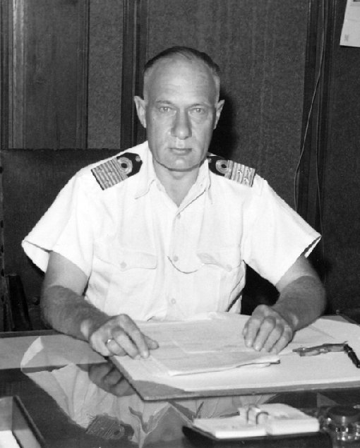 Admiral Pinke (Source: www.werkenbijdemarine.nl)